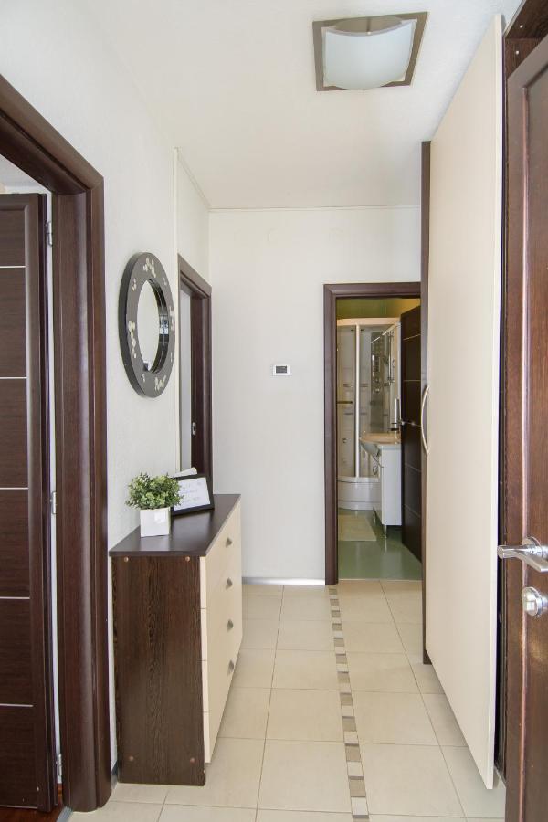 Apartment Stefi ポレッチ エクステリア 写真